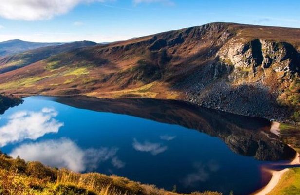 Wicklow and Glendalough Private Chauffeured Sightseeing Tour