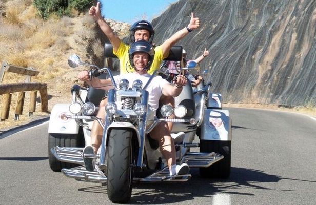 Guided cruise trike tour in Mallorca