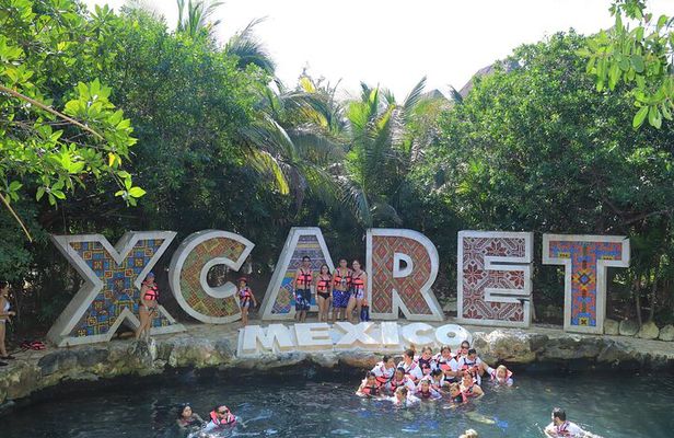 Xcaret Tour Plus with Buffete and Transportation only from Cancun