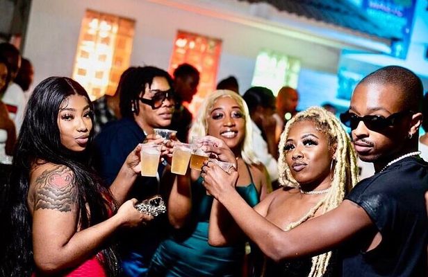 Private Best Nightclub Tour and Transfer from Ocho Rios