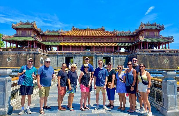 Hue Imperial City Daily Ingroup Tour via Hai Van Pass
