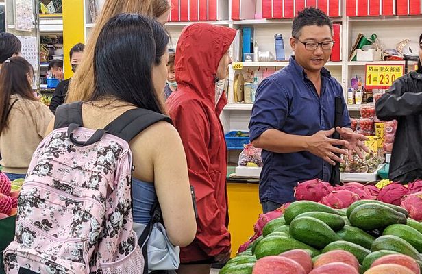 Taiwanese Cooking Class with Traditional Market Tour