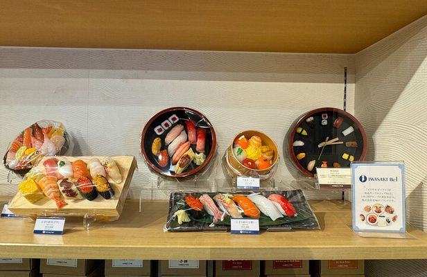 Tokyo: Food sample making in Asakusa