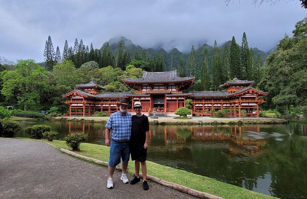 Byodo Temple and Waimea Botanical Garden Tour