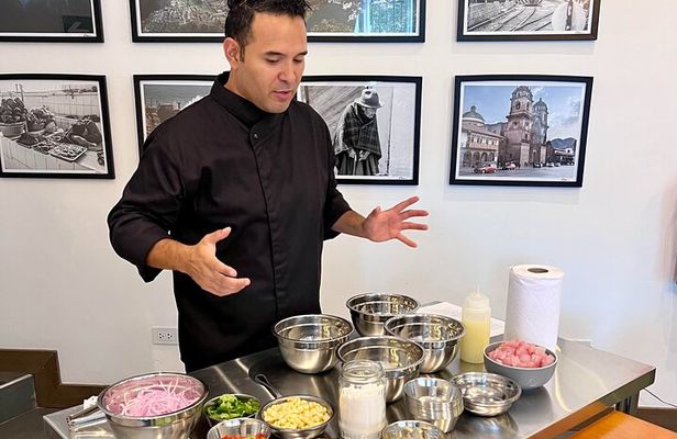 Authentic 4-dish Peruvian Food Cooking Class in Lima + Pisco Sour