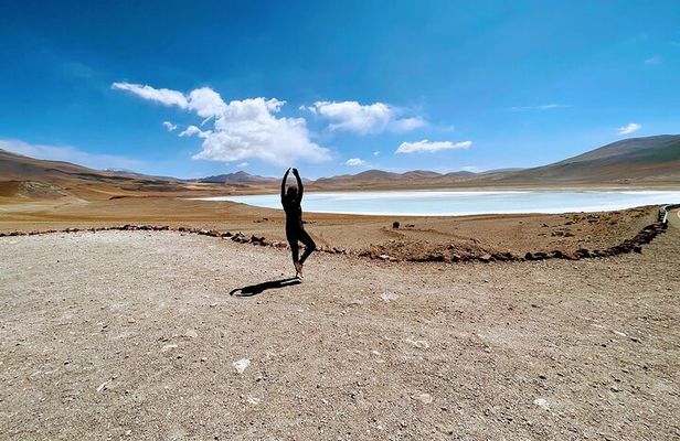 Adventure in Red Stones and One Day Altiplane Lagunas