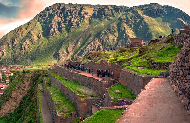 Sacred Valley in private: 1 day of Inca culture and landscapes