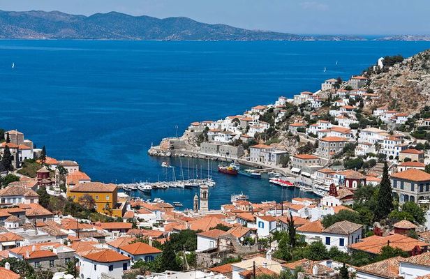 Private Boat Trip to Hydra & Poros to Explore the Saronic Islands