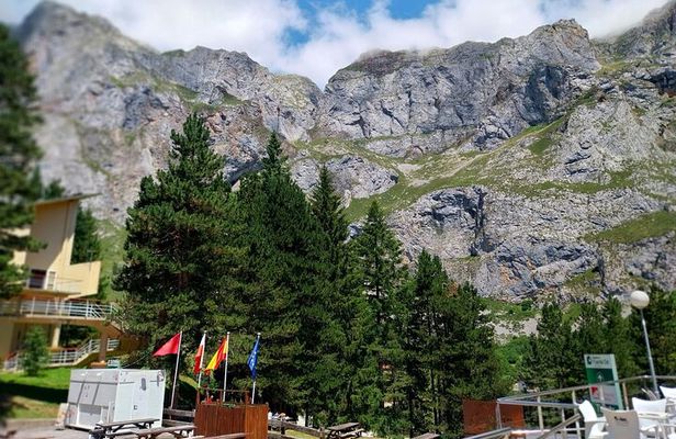Picos de Europa and Potes Guided Tour from Santander-small groups