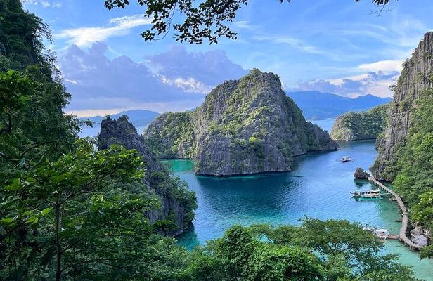 Coron Island Ultimate Tour: Private Boat and Tour Guide