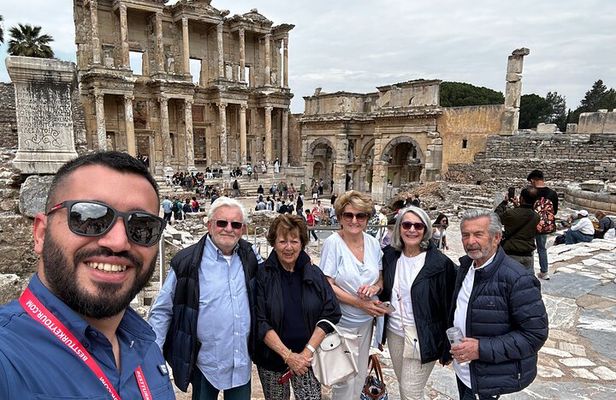 PRIVATE EPHESUS TOUR FOR CRUISERS: with Museum Entrance Tickets