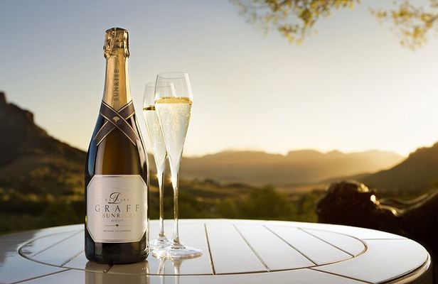  3 Wineries Private Tour in Stellenbosch, Paarl Tasting Included
