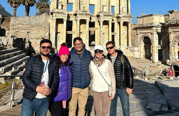 2 Days Epic Adventure Tour from Istanbul Ephesus and Pamukkale