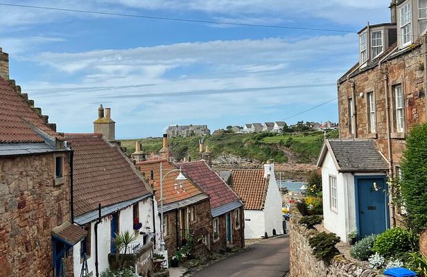 Small Group Day Trip to St Andrews and Scottish Coastal Villages