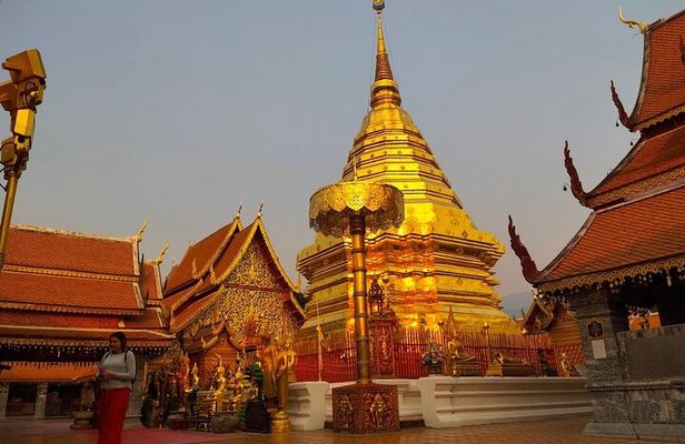 Monks trails (1 hour)-Wat Umong- Wat Phalat & Doi Suthep temple 
