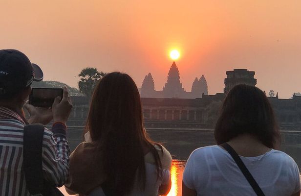Sunrise Angkor Wat Private Tour