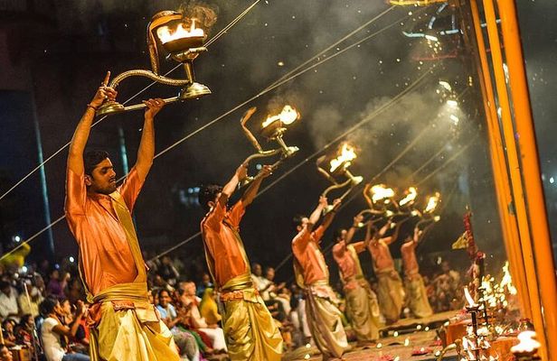 6 Days Private Golden Triangle Tour with Varanasi from Delhi