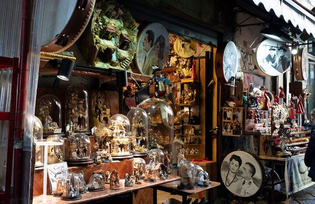 Naples Walking Tour: Old Town and Spaccanapoli