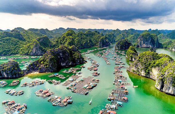 Halong Bay Sightseeing Tour With Seaplane With Pick up & Drop off