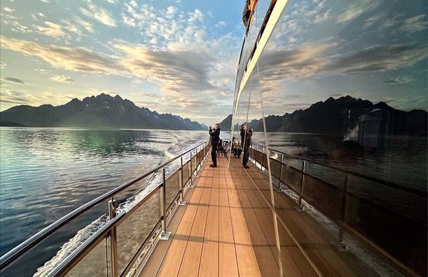 Guided Summer Arctic Light Cruise from Tromsø