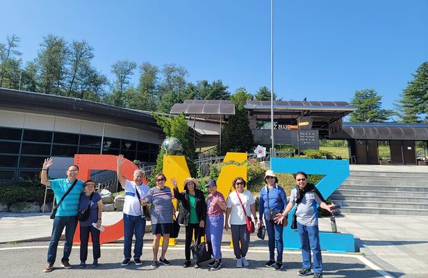 Insightful DMZ Tour by Expert opt. Suspension Bridge with Pickup