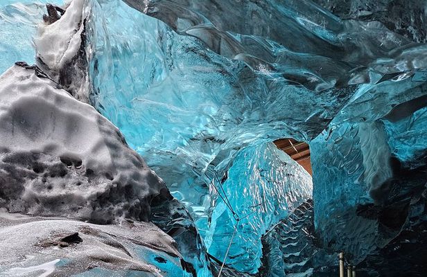 Ice Cave Tour from Jökulsárlón