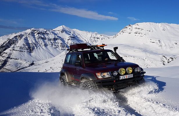 Super Jeep Glacier Tour on Vatnajökull