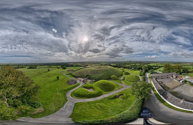 Dublin Full-Day Tour through Boyne Valley