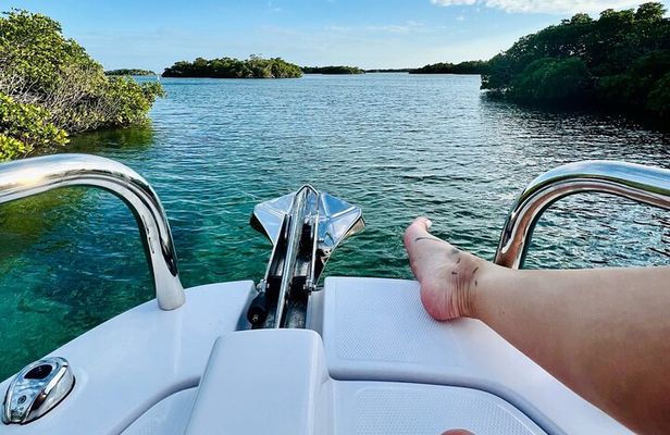 Half Day Luxury Boat Tour in Key West with Snorkeling