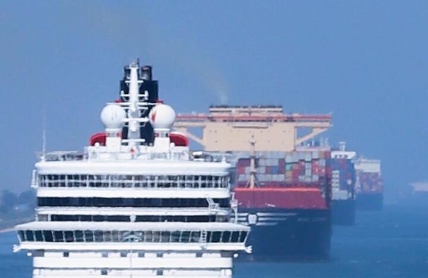 All Inclusive Suiz Canal a boat ride in the lake ,and the Museum 