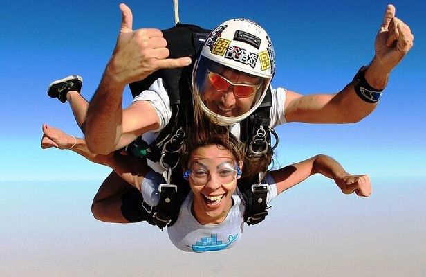 Tandem Skydive experience in Dubai