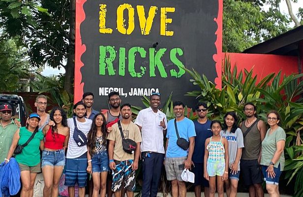 Rick's Cafe Sunset Tour with Private Transportation 