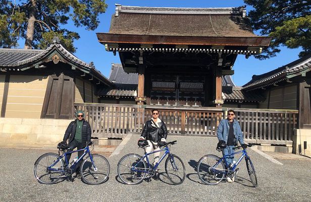 Historical Kyoto E-Bike Tour