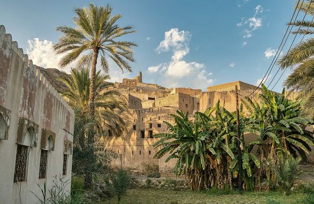 Enjoy the beauty of Fanja, Samail، Izki & Nizwa on a special trip