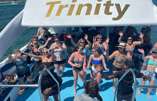 Private Party Boat Punta Cana with Snorkeling & Open Bar
