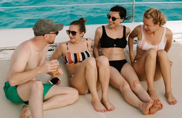 Tour in a Catamaran To Isla Mujeres