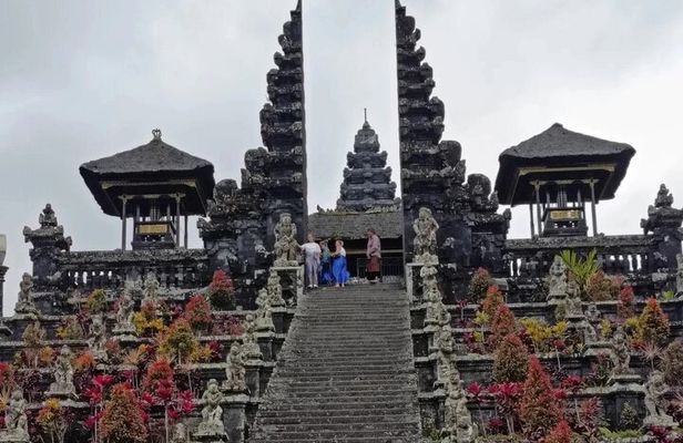 Besakih Temple Entrance Ticket All Inclusive With Lunch