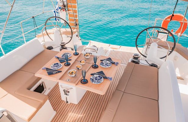 Athens Private Full Day Sailing Cruise with Greek Gastronomy