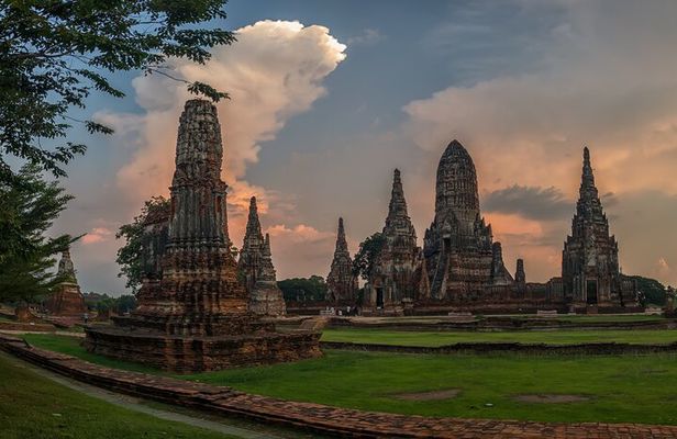 Ayutthaya Heritage Join City Tour with Sunset Boat Ride - Bangkok
