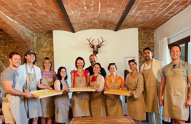 Pasta Cooking class in the countryside