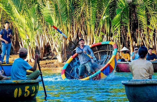 Cam Thanh Coconut Village & Lantern Making Eco Tour in Hoi An