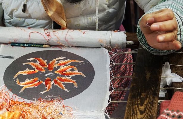 Zhujiajiao Water Town: Boat Ride, Opt for Hands-on Dumpling Meal