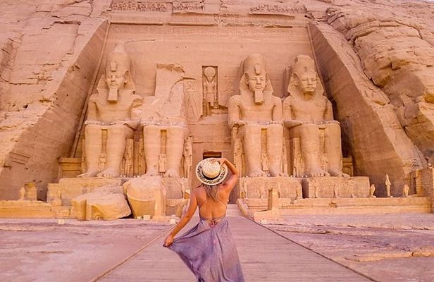 Day tour to Abu Simbel from Aswan by private car