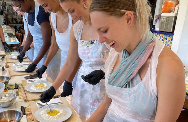 Hands-On Pasta Making and Traditional Tiramisu Workshop