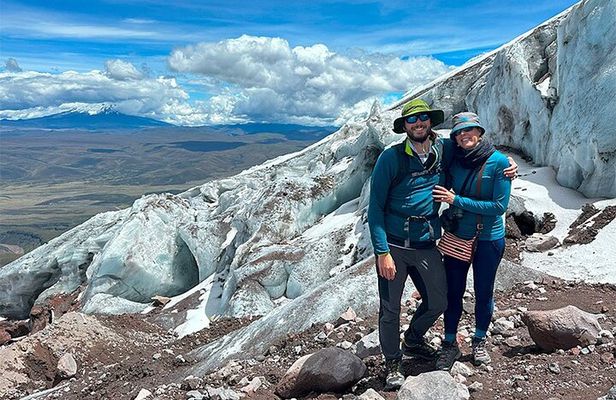 Cotopaxi Volcano Tour from Quito – with Lunch & Entry