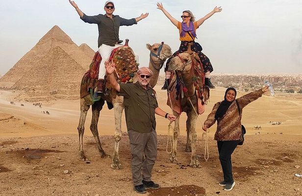 Private Tour All Inc Giza Pyramids, Saqqara Memphis, Lunch& Camel