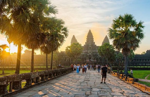 2-Days Private Tour at Angkor Archaeological