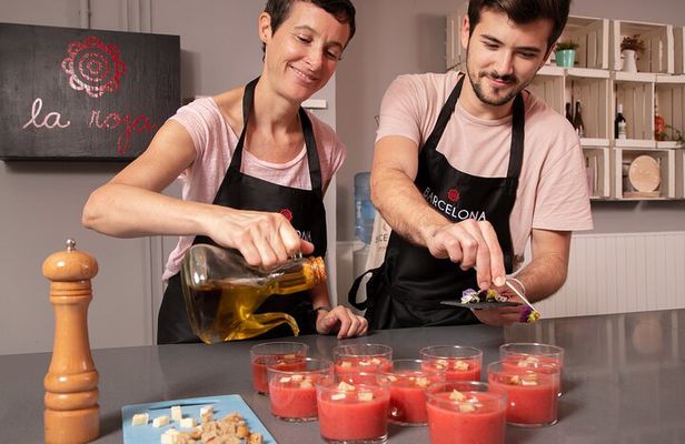 Paella Cooking Class Las Ramblas & Boqueria Market in Barcelona