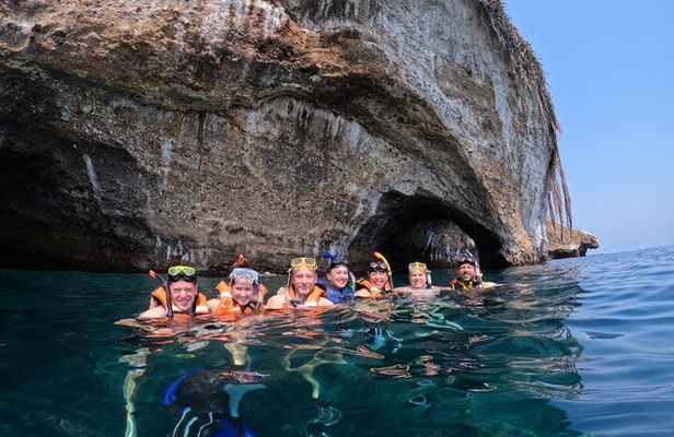Snorkeling Experience in Los Arcos de Mismaloya