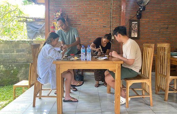 Silver Making Jewelry Class in Ubud with Transfers